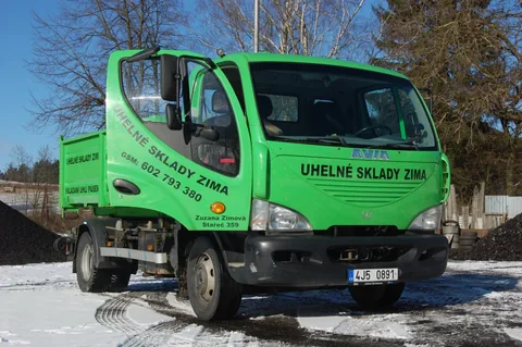Naše nákladní auto